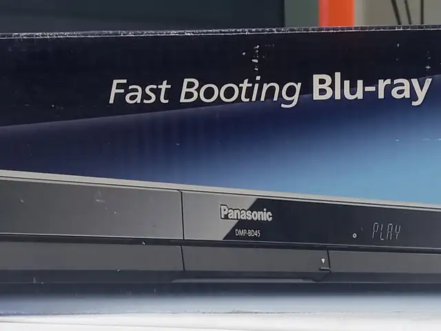 DVD плеер Panasonic Blu-ray, Худжанд