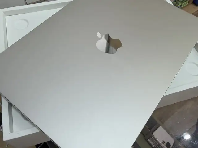 Ноутбук MacBook Air M4 16/256gb, Худжанд