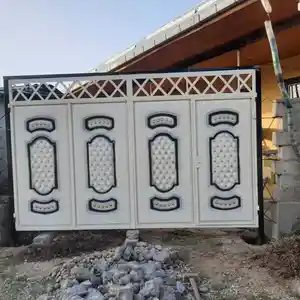 Ворота, Душанбе