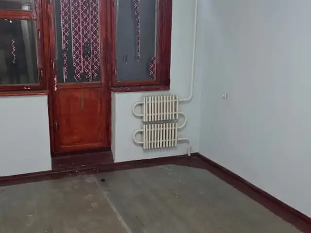 2-комн. квартира, 2 этаж, 68м², 28 мкр, Худжанд