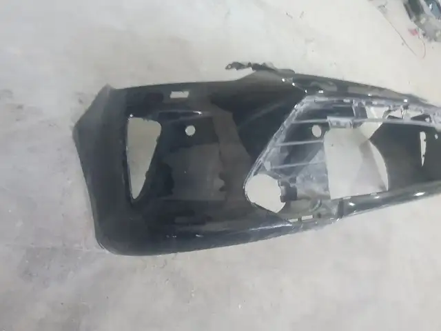 Передний бампер Toyota Camry 5, Душанбе