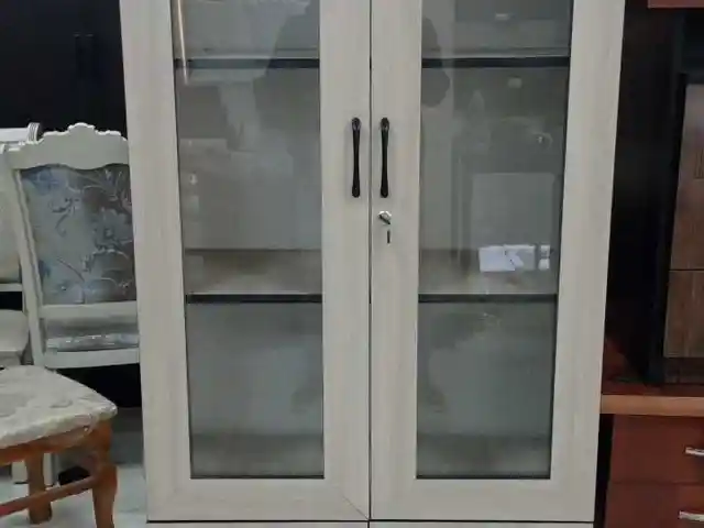 Книжный шкаф, Душанбе