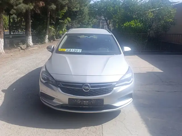 Opel Astra K