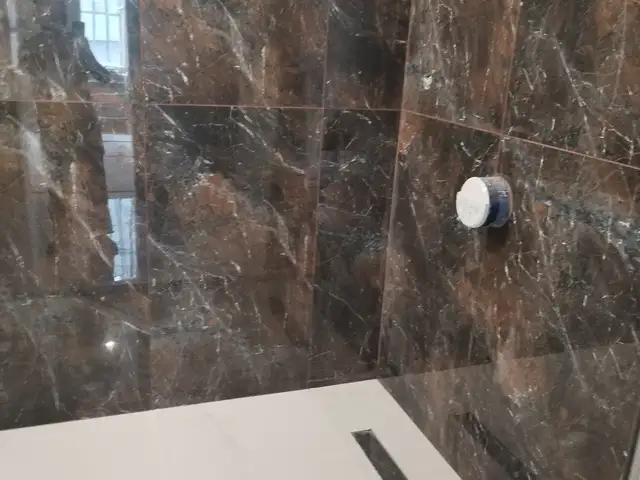 Устои кафел, Душанбе