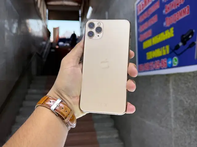 Apple iPhone 11 Pro Max, 64 gb, Gold, Худжанд