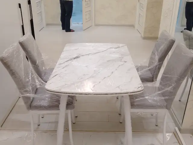 Стол и стулья, Душанбе
