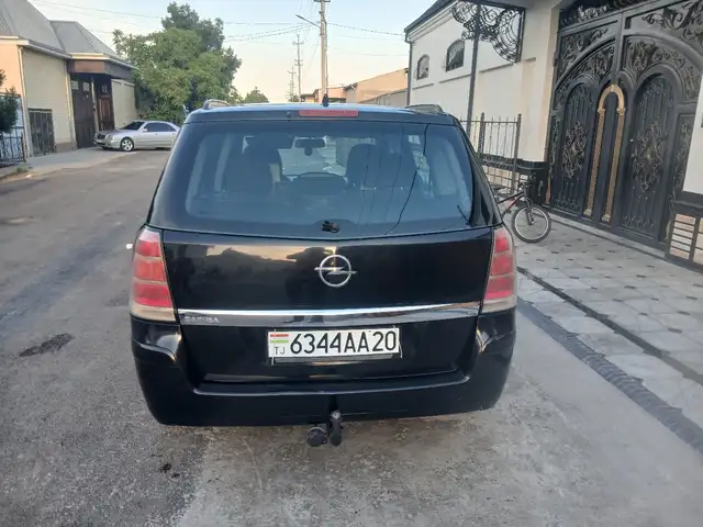 Opel Zafira