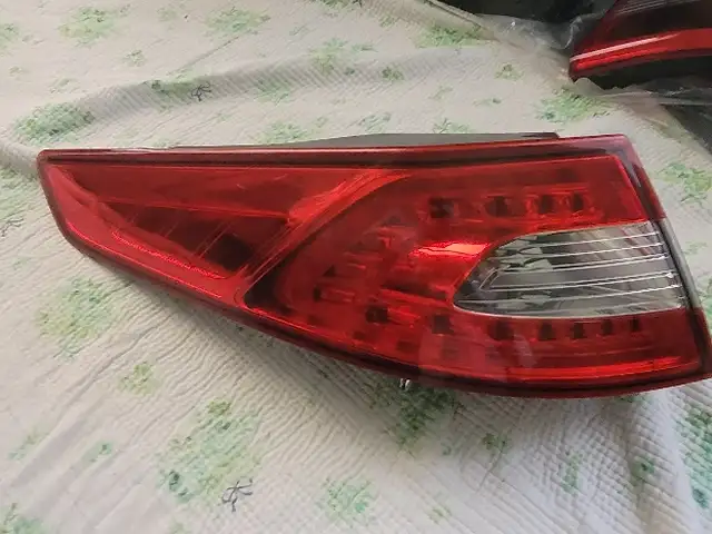 Стоп фары от Kia K5, Худжанд
