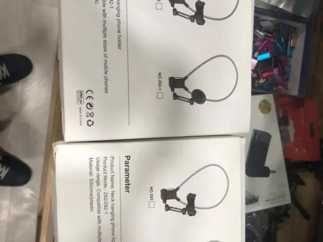 Штативи Neck hanging phone holder, Душанбе
