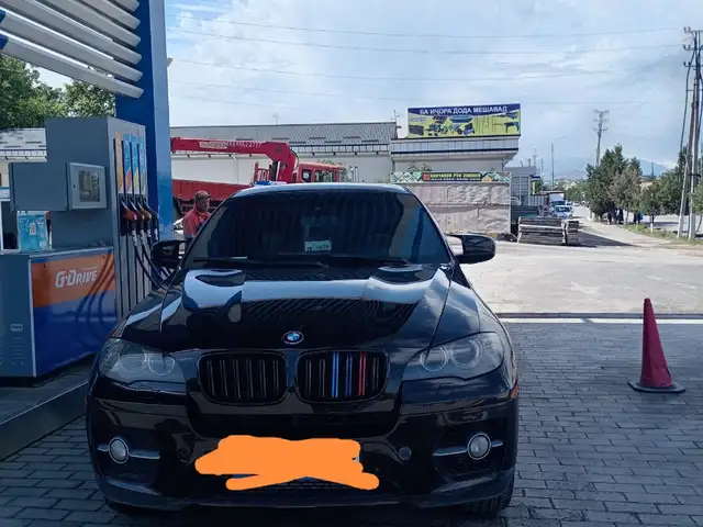 BMW X6