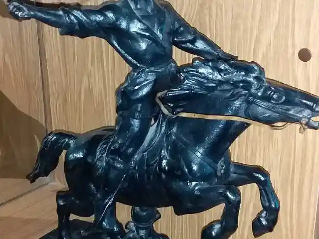 Статуэтка Салават Юлаев, Душанбе