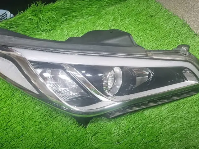 Фара Hyundai Sonata lf 2015-2019, Душанбе