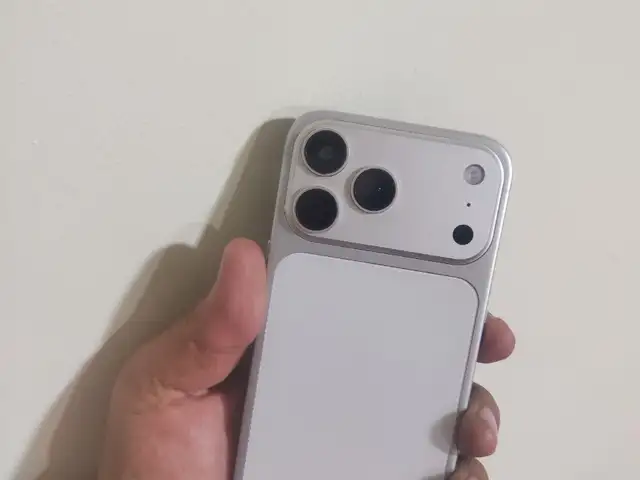 Apple iPhone 17 Pro Max, 64 gb, Silver дубликат, Хуҷанд