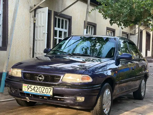 Opel Astra F