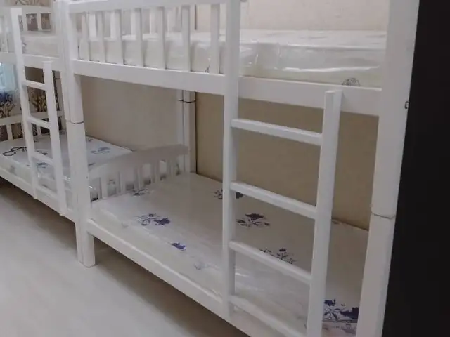 Двухъярусная кровать, Душанбе