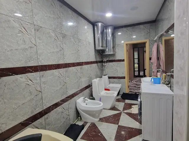 4-комн. квартира, 1 этаж, 230 м², 82мкр, Душанбе