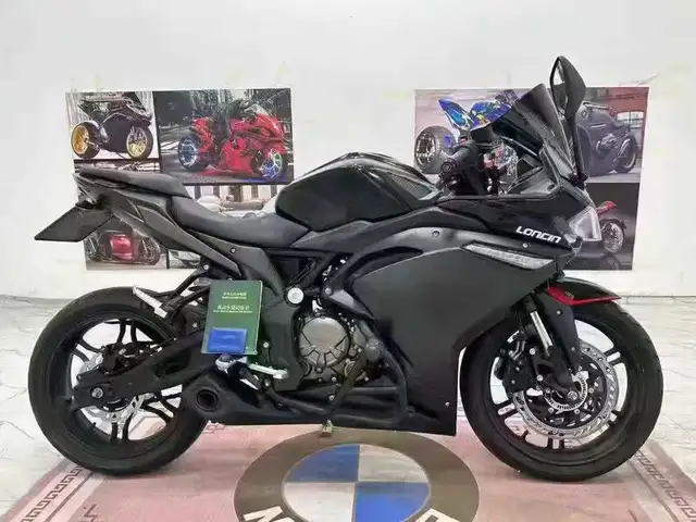 Мотоцикл Kawasaki 300 cc, Душанбе