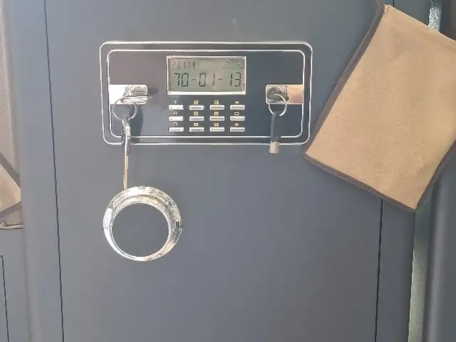 Сейф 93м, Худжанд