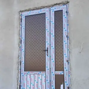 Дверь, Душанбе