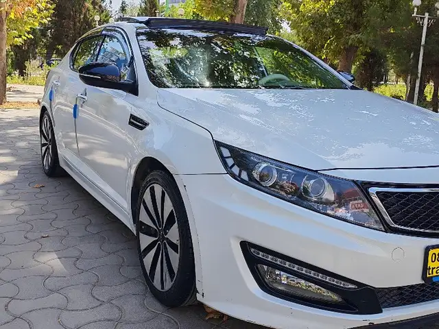 Kia K5, 2011, Турсунзода - 4
