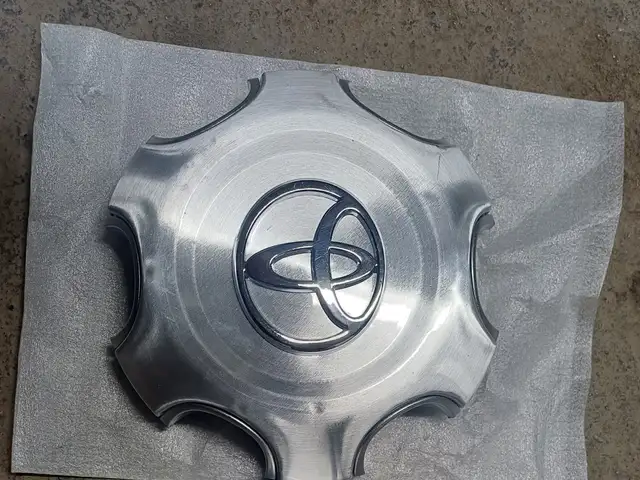 Колпак от Toyota Land Cruiser Prado, Душанбе