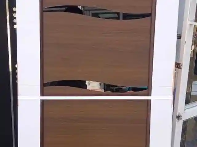Дверь, Душанбе