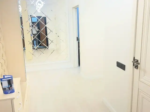 3-комн. квартира, 8 этаж, 76м², Пулоди 4, Душанбе
