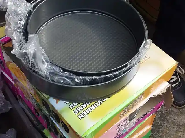 Форма для коржа, Душанбе
