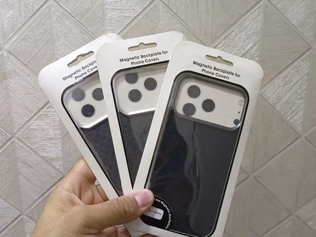 Чехлы Apple iPhone 17 Pro Max, Душанбе