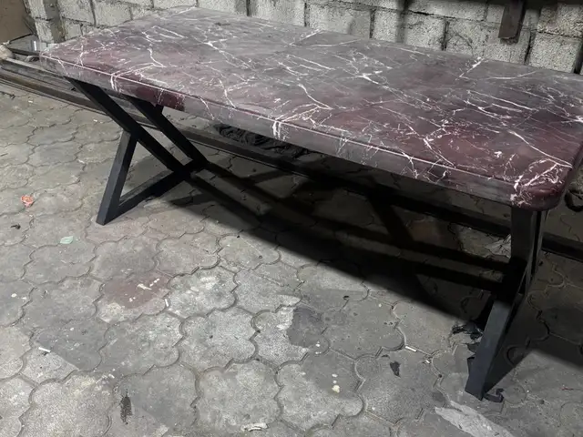 Стол, Душанбе
