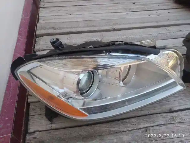 Фары от Mercedes benz 350, Худжанд