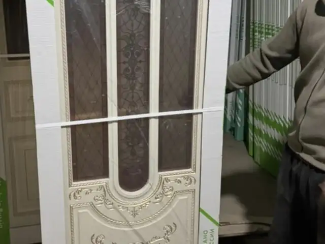 Дверь Эмаль, Душанбе