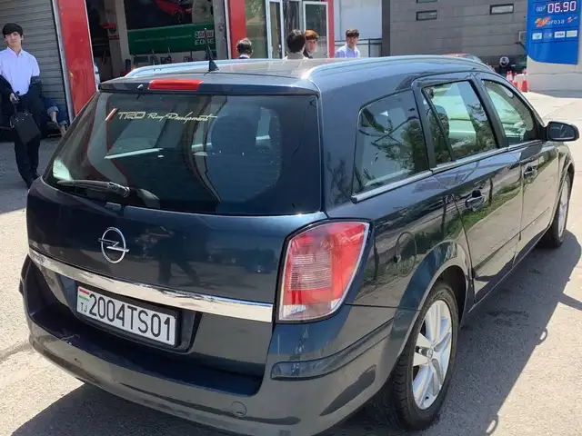 Opel Astra H
