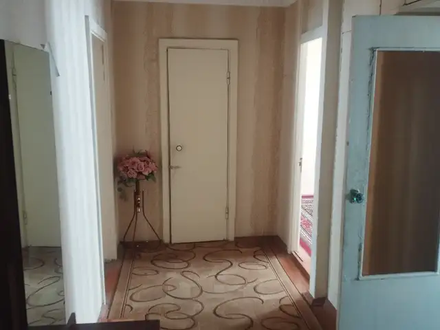 2-комн. квартира, 4 этаж, 65м², 18 мкр, Хуҷанд