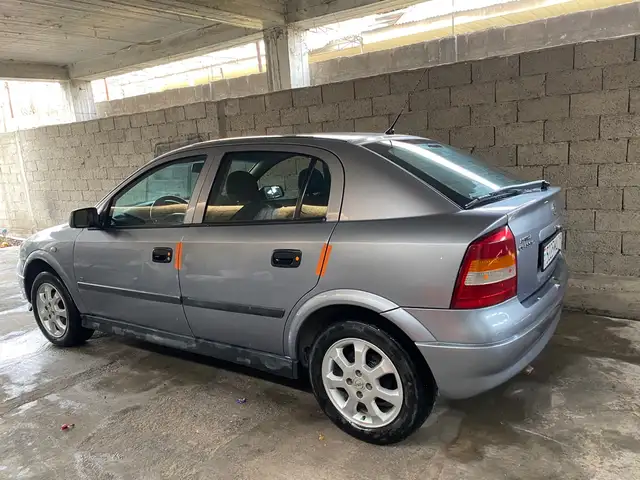 Opel Astra G