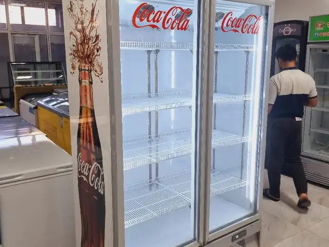 Холодильник витринный 688л, Душанбе - 3
