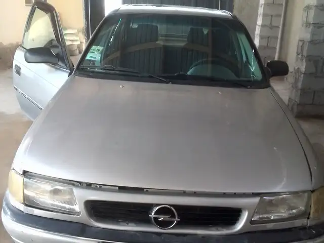 Opel Astra F