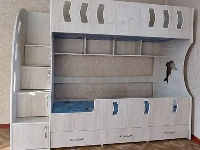 Двухъярусная кровать, Душанбе