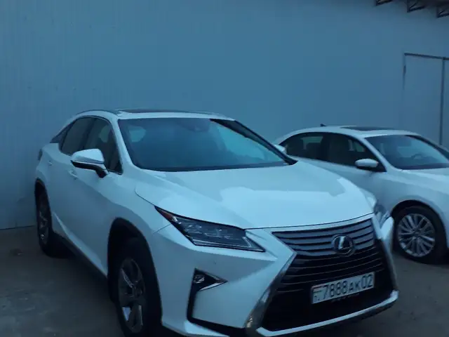 Лобовое стекло от Lexus, Худжанд