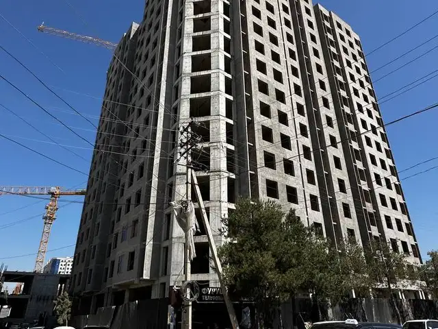 3-комн. квартира, 2 этаж, 129 м², Логинов 33,, Бохтар (Курғон-Теппа)