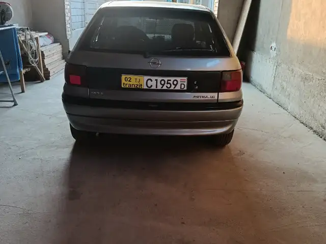 Opel Astra F