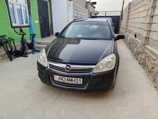 Opel Astra H