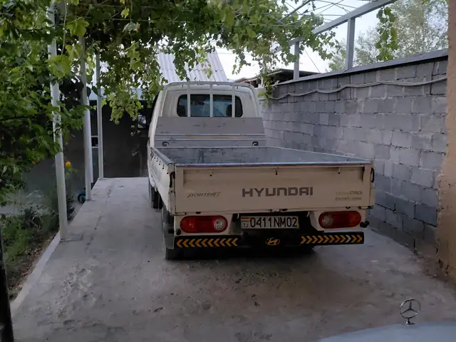 Бортовой автомобиль Hyundai Porter, 2009, Пенджикент