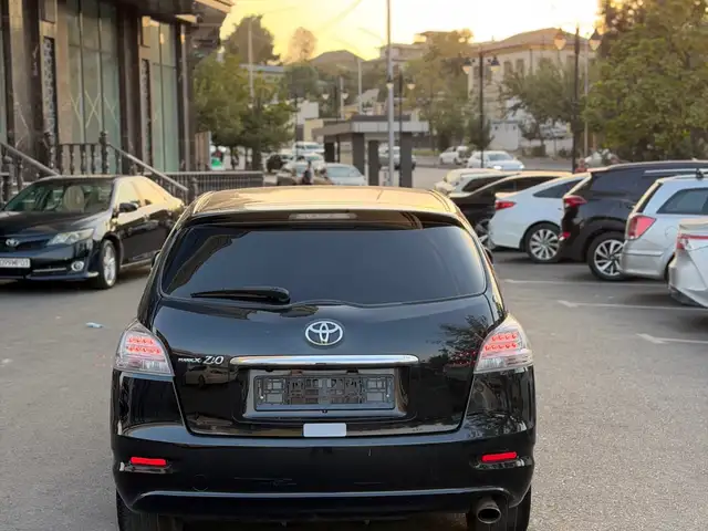 Toyota Mark X ZiO, 2010, Душанбе - 4