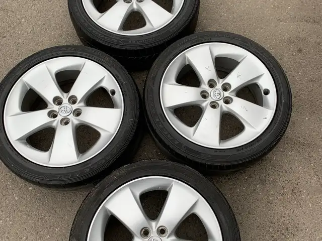 Диски и шины R17 Toyota Prius, Душанбе