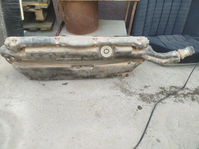 Бак бензина на Mercedes w201, Душанбе