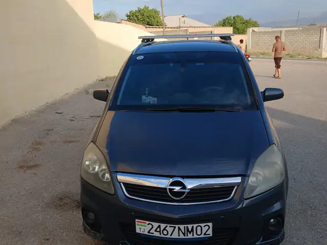 Opel Zafira