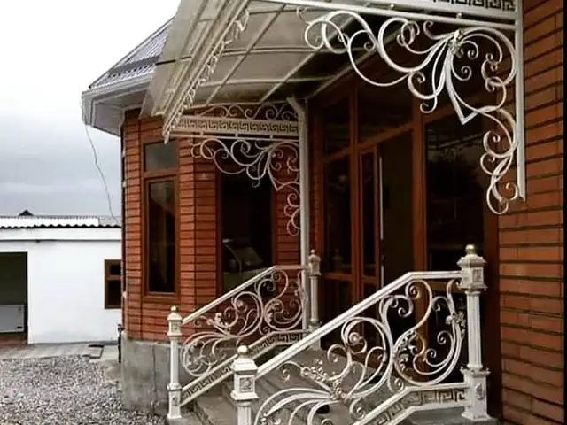 Козерок бо фармоиш, Душанбе