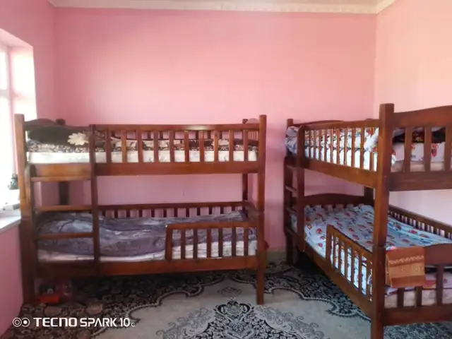 Двухъярусная кровать, Душанбе