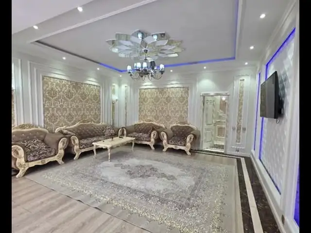 2-комн. квартира, 11 этаж, 108м², И сомони , Душанбе